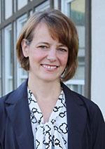 headshot of Dr. Shauna Voss